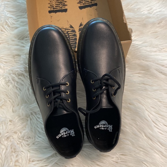 Dr.Martens Women’s Shoes size 10 brand new with box color black see all photos - Picture 9 of 16